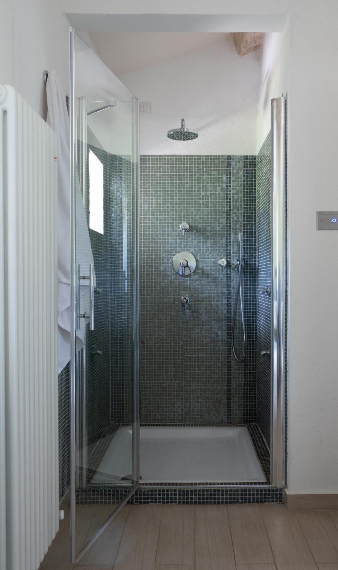 ペルージャ Relais Casamassimaヴィラ 部屋 写真