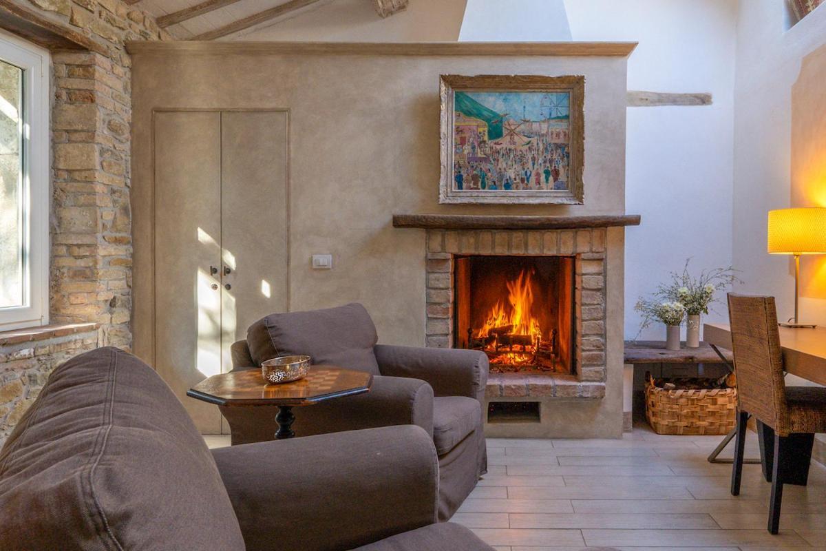 ペルージャ Relais Casamassimaヴィラ 部屋 写真