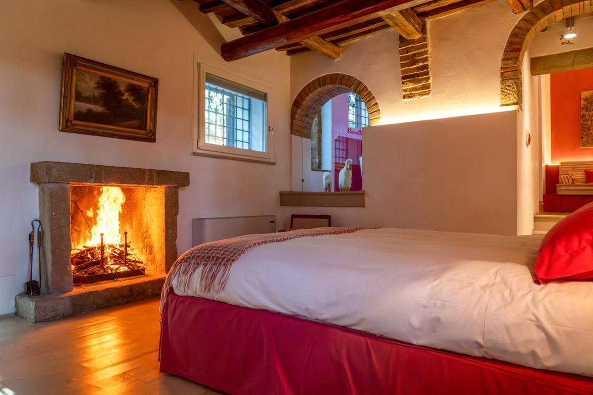 ペルージャ Relais Casamassimaヴィラ 部屋 写真